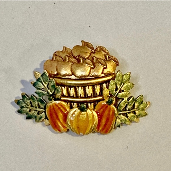 Vintage Apple Basket Pumpkins Brooch KC Kenneth Cole Enameled Brass Autumn Fall - Picture 2 of 8